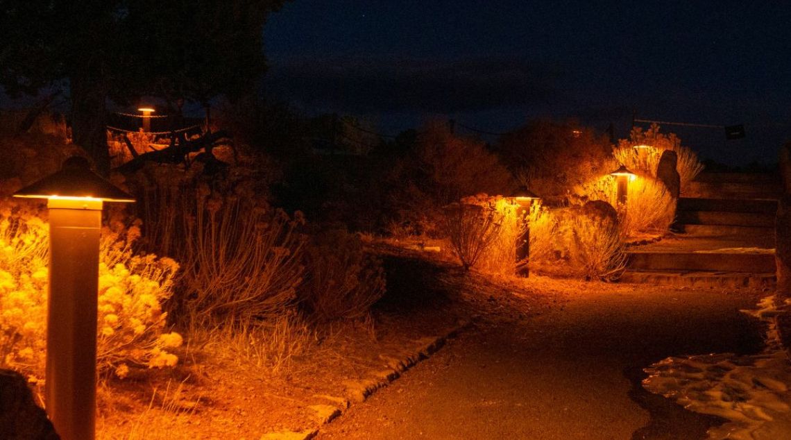 Warm Light Blog - Grand Canyon Nat Park walkway